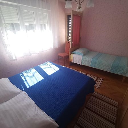 Apartment Marija Crikvenica Eksteriør bilde